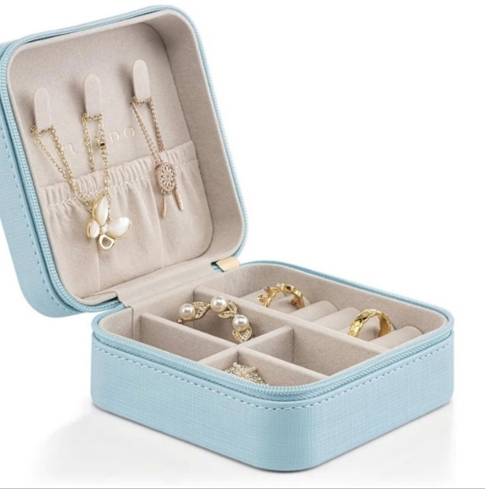 Mini travel jewelry organizer box Light Blue Or Turquoise *new*